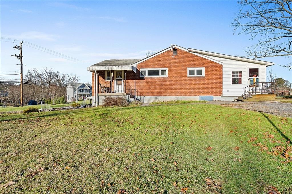 5345 Turner Road Gibsonia, PA 15044 - Photo 3 of 25 Gallery Image 3