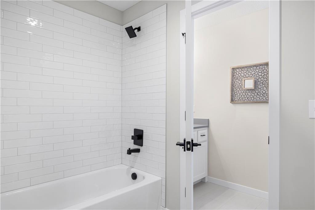 8025 Payne Street Shawnee, KS 66218 - Photo 38 of 79