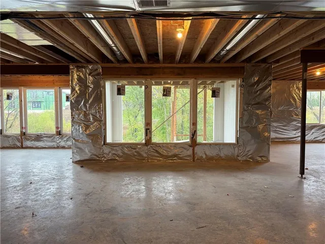 $1,124,900 | 8025 Payne Street, Shawnee, KS 66218