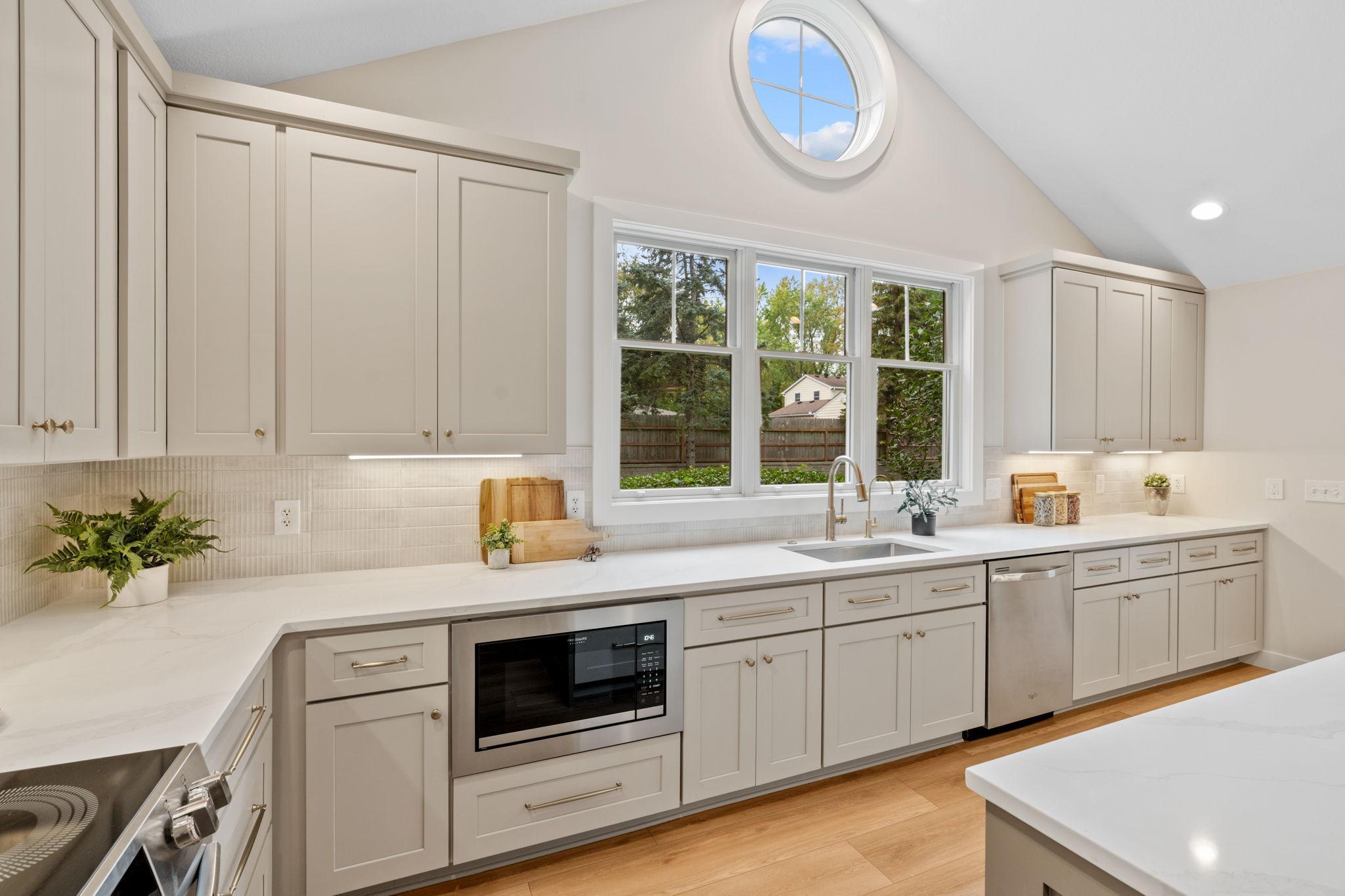 7801 West 86th Street Bloomington, MN 55438 - Photo 16 of 69