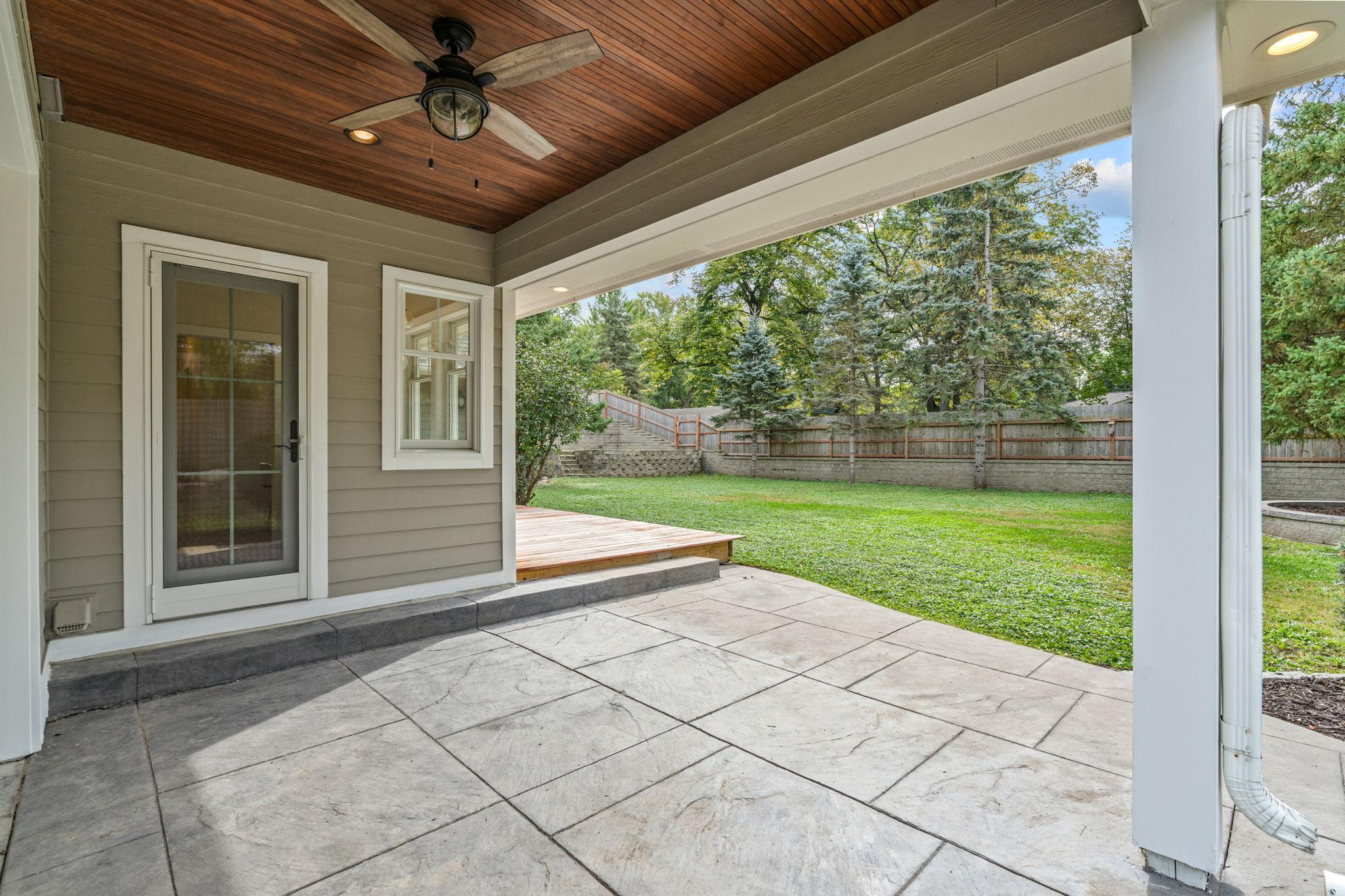 7801 West 86th Street Bloomington, MN 55438 - Photo 4 of 69