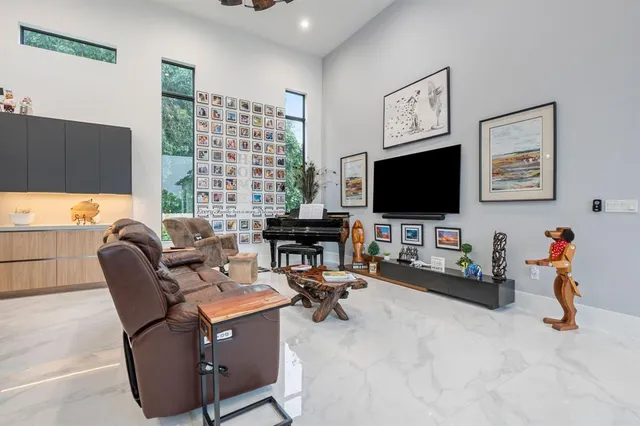 $5,695,000 | 13500 Stirling Road, Southwest Ranches, FL 33330