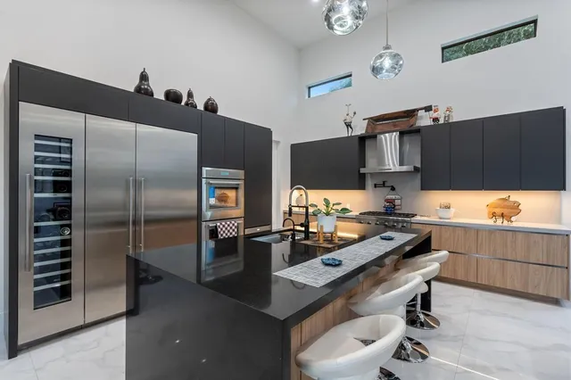 $5,695,000 | 13500 Stirling Road, Southwest Ranches, FL 33330