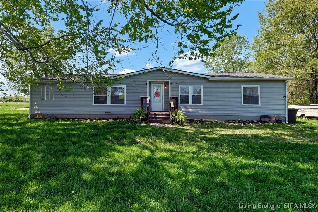 9611 Giltner Road Nabb, IN 47147 - Photo 1 of 46