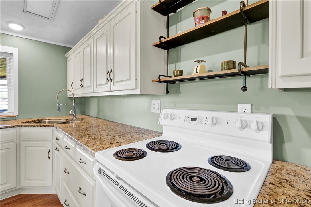 9611 Giltner Road Nabb, IN 47147 - Photo 15 of 46