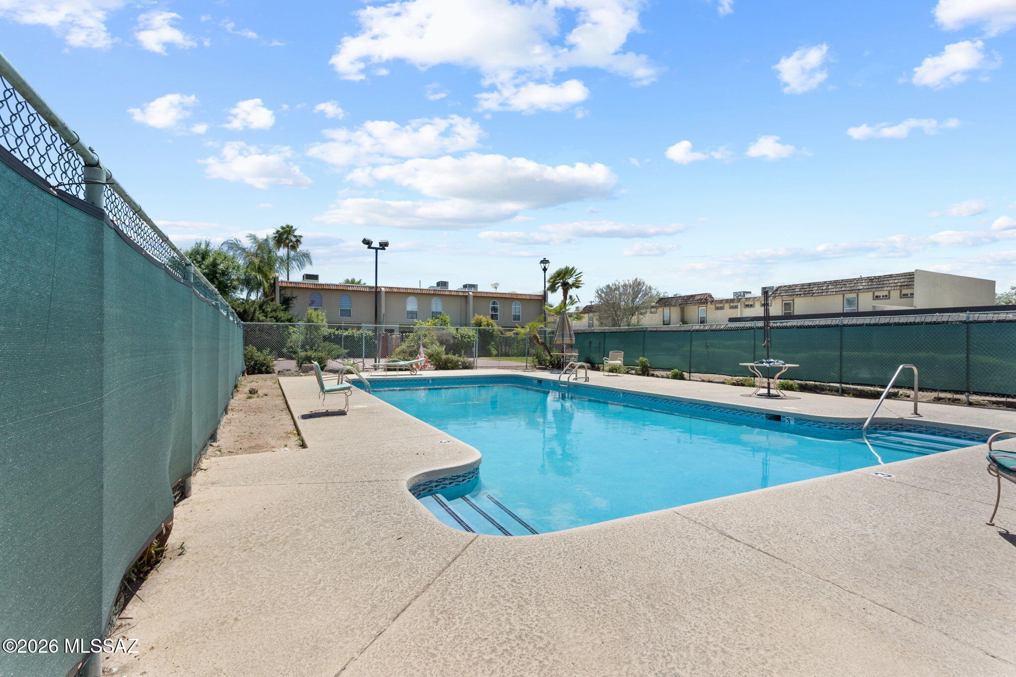 1569 East Prince Road Tucson, AZ 85719 - Photo 32 of 34 1569 Valle Cereza Pool