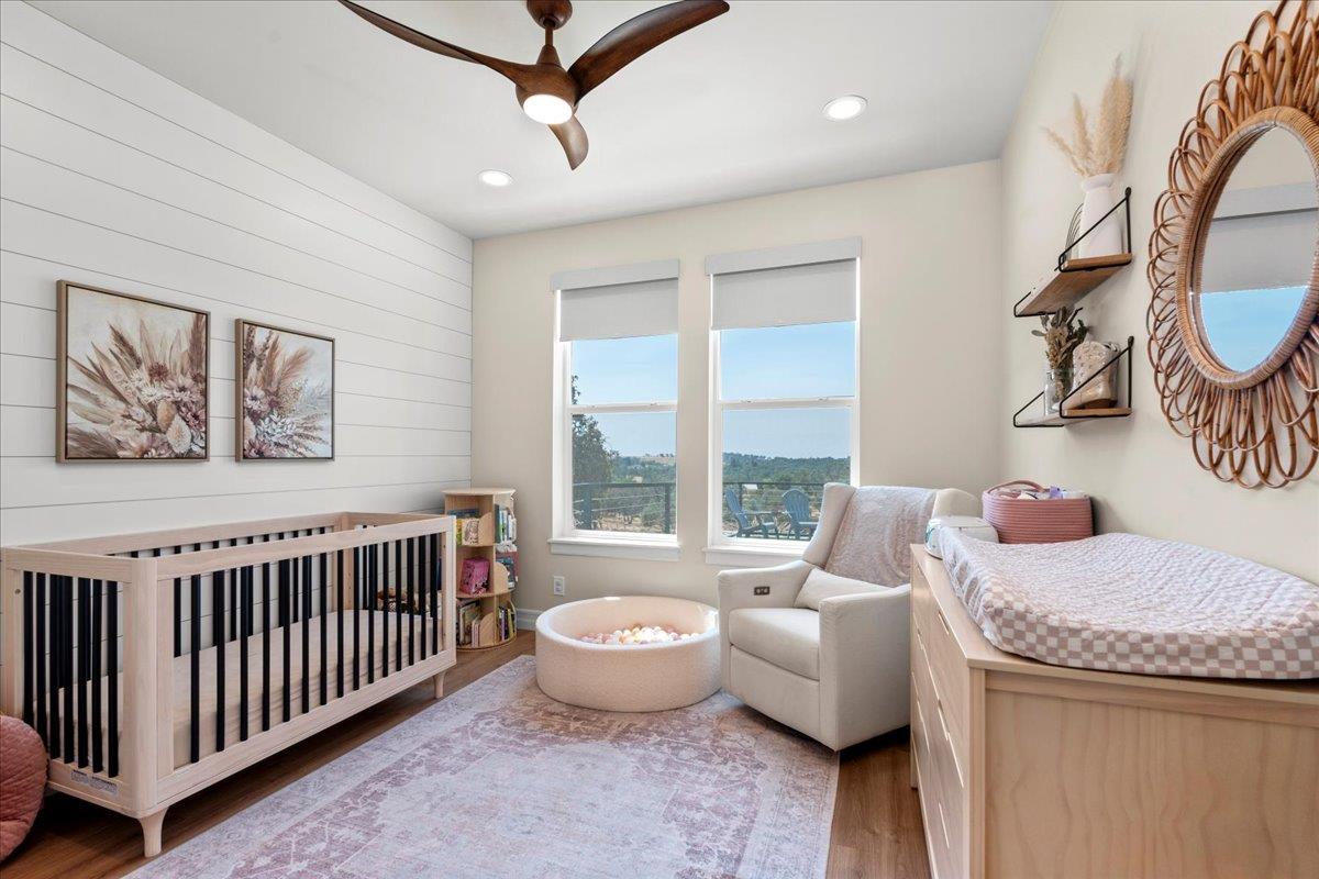 3775 Bell Road Auburn, CA 95603 - Photo 26 of 45 a living room with furniture and a window