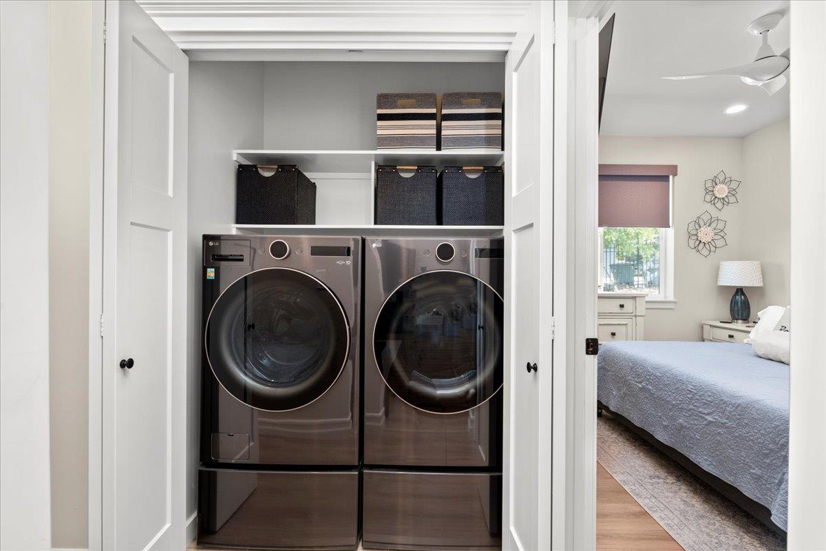 3775 Bell Road Auburn, CA 95603 - Photo 42 of 45 a bedroom with a bed and glass windows