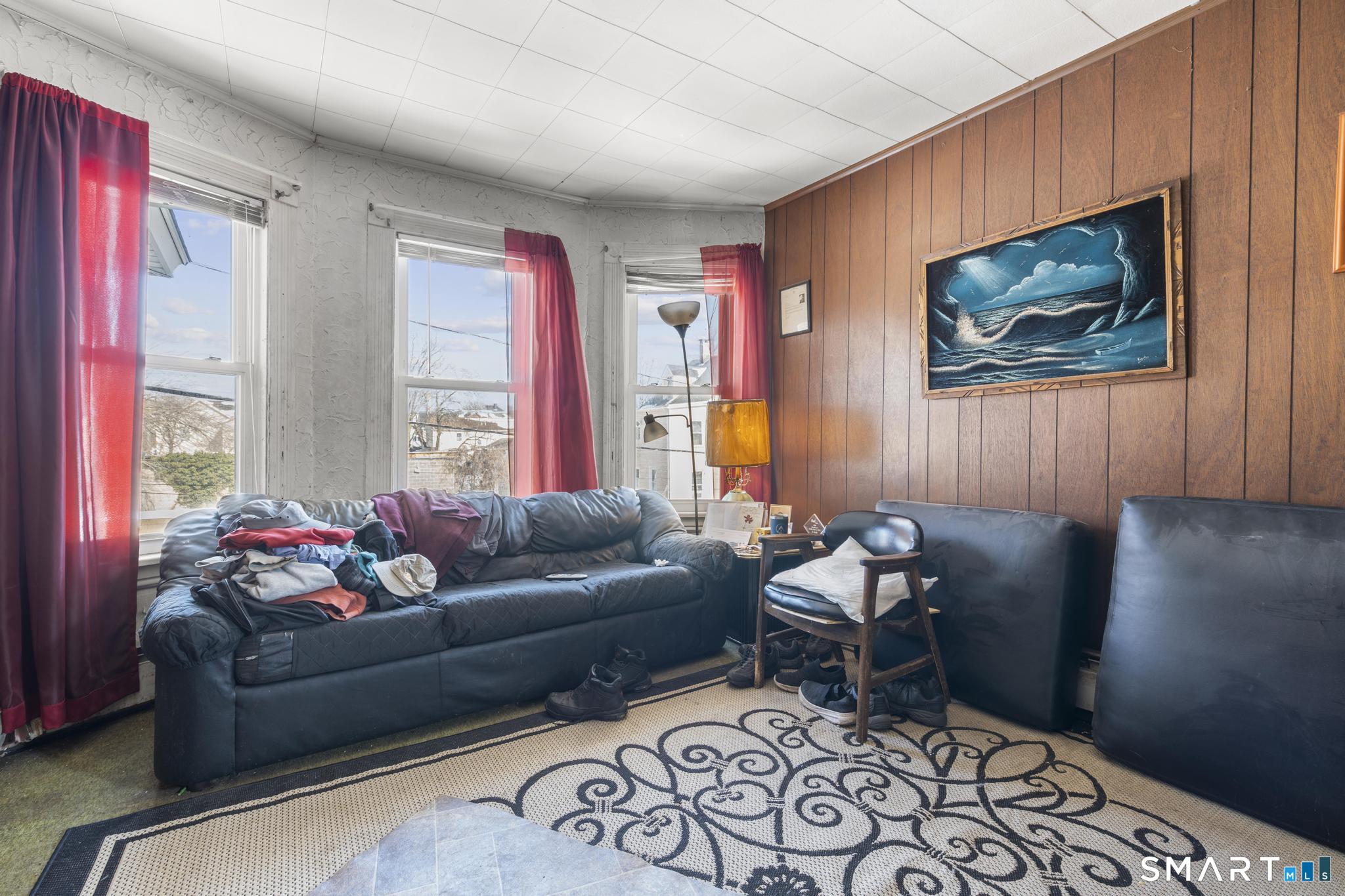 17-19 Rennell Street Bridgeport, CT 06604 - Photo 12 of 22