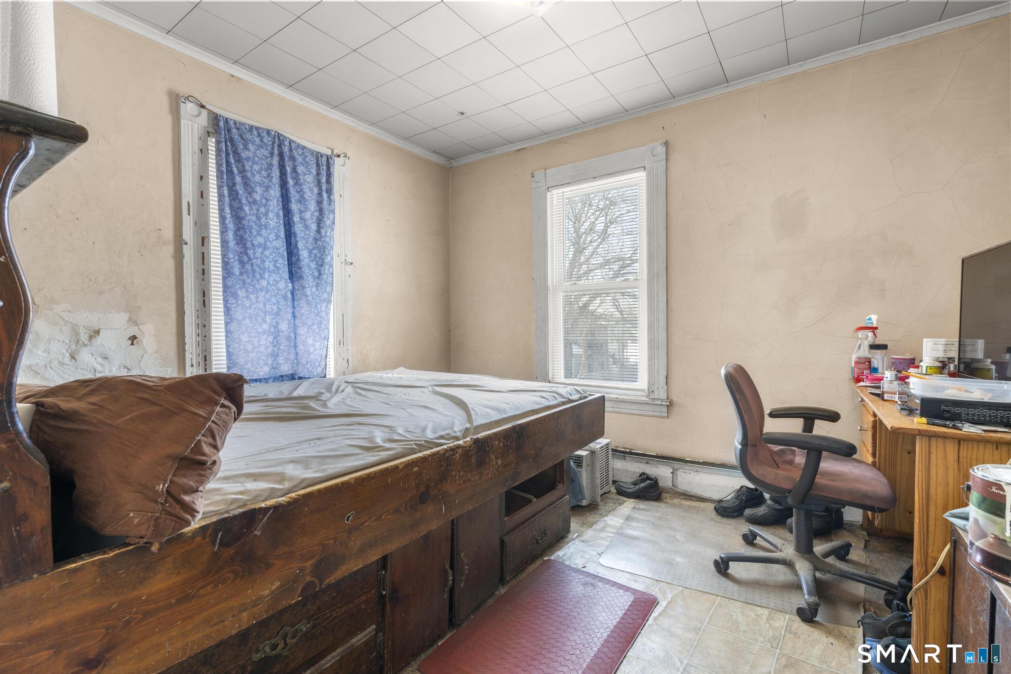 17-19 Rennell Street Bridgeport, CT 06604 - Photo 14 of 22