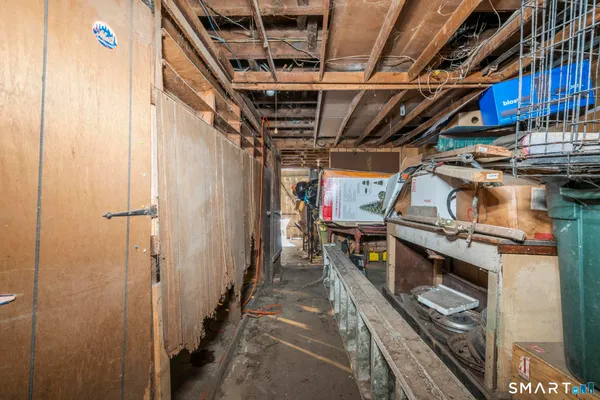 $369,990 | 17-19 Rennell Street, Bridgeport, CT 06604