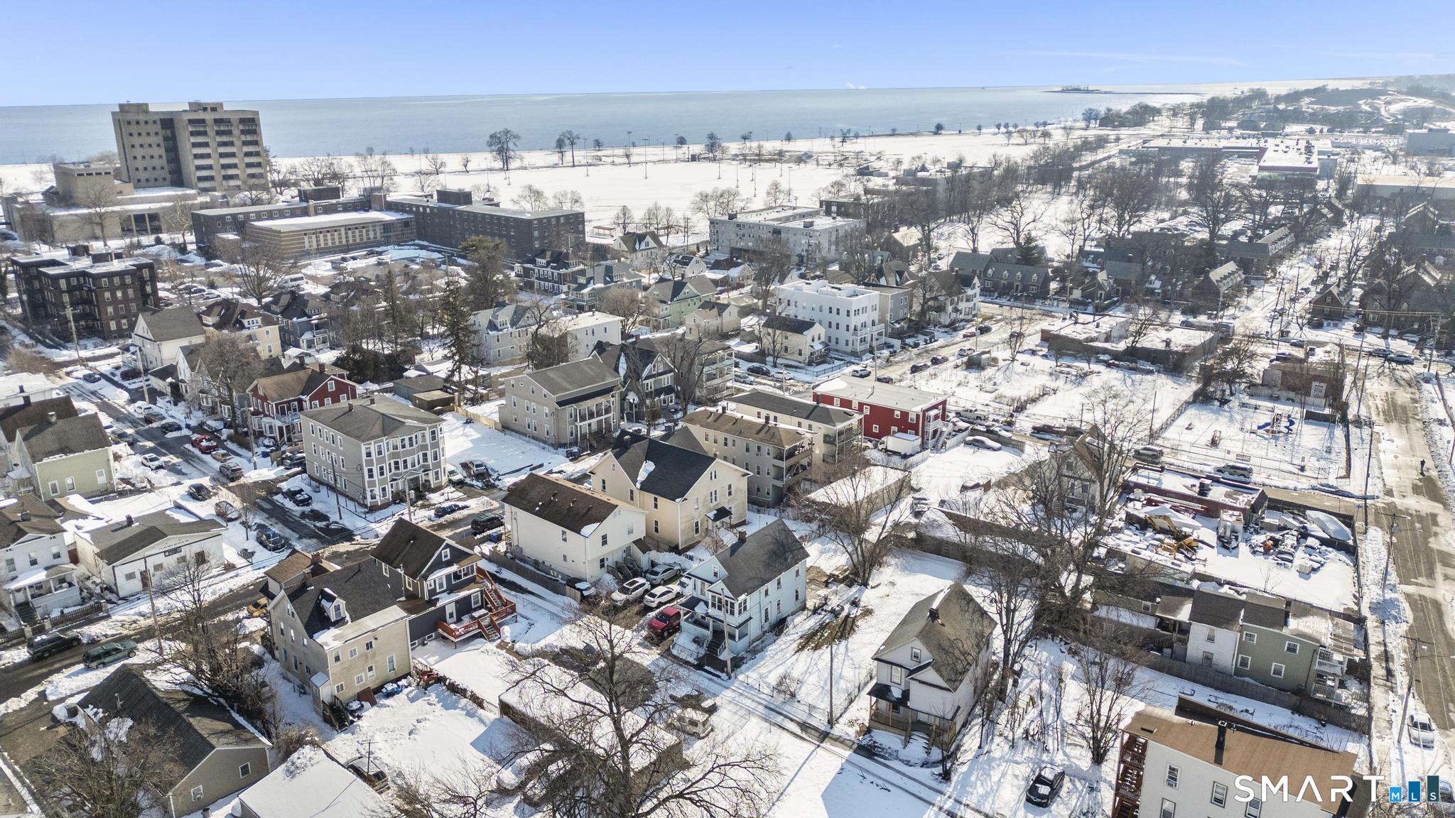 17-19 Rennell Street Bridgeport, CT 06604 - Photo 6 of 22