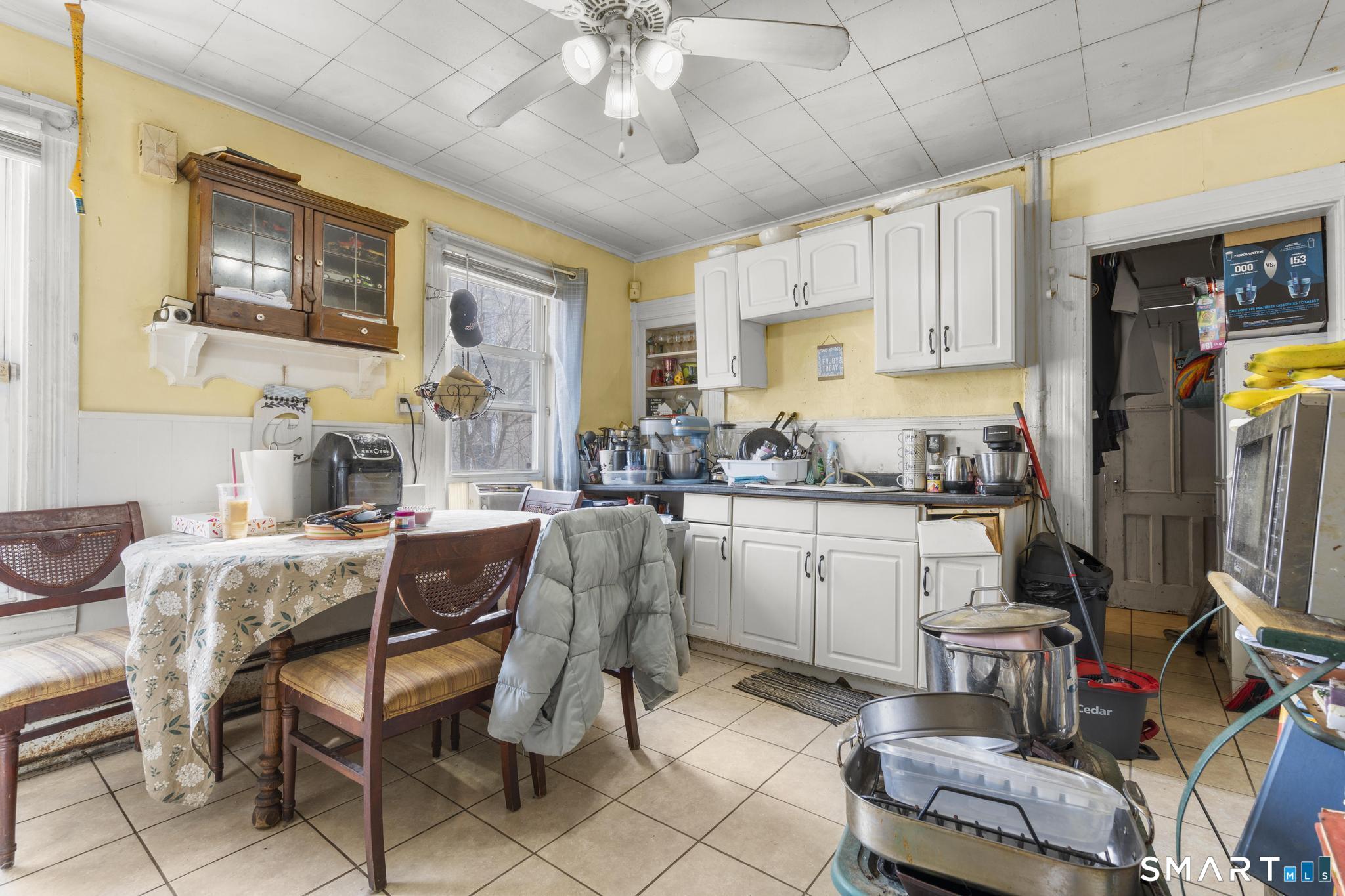 17-19 Rennell Street Bridgeport, CT 06604 - Photo 7 of 22