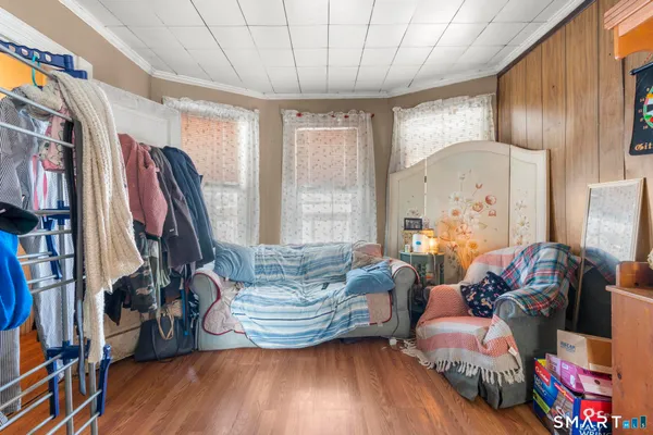 $369,990 | 17-19 Rennell Street, Bridgeport, CT 06604