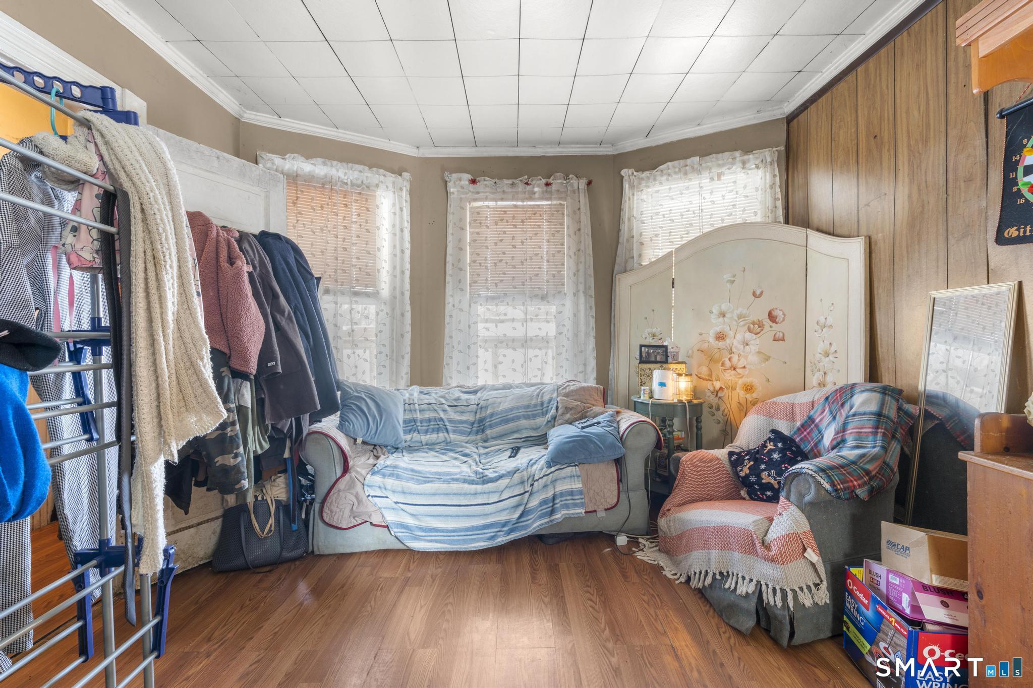 17-19 Rennell Street Bridgeport, CT 06604 - Photo 8 of 22