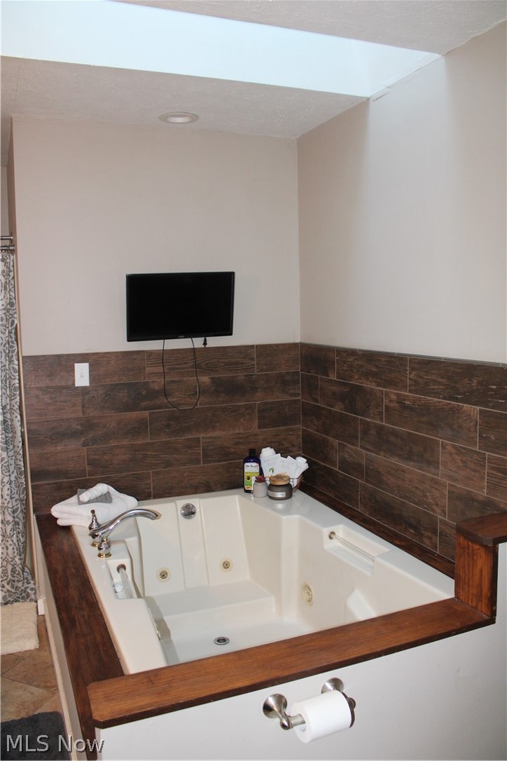 3511 Plymouth Ridge Road Kingsville, OH 44048 - Photo 17 of 21