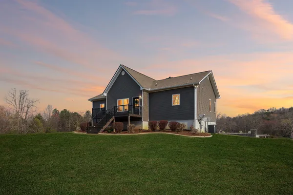 $749,000 | 401 Turman Drive, LaFayette, GA 30728