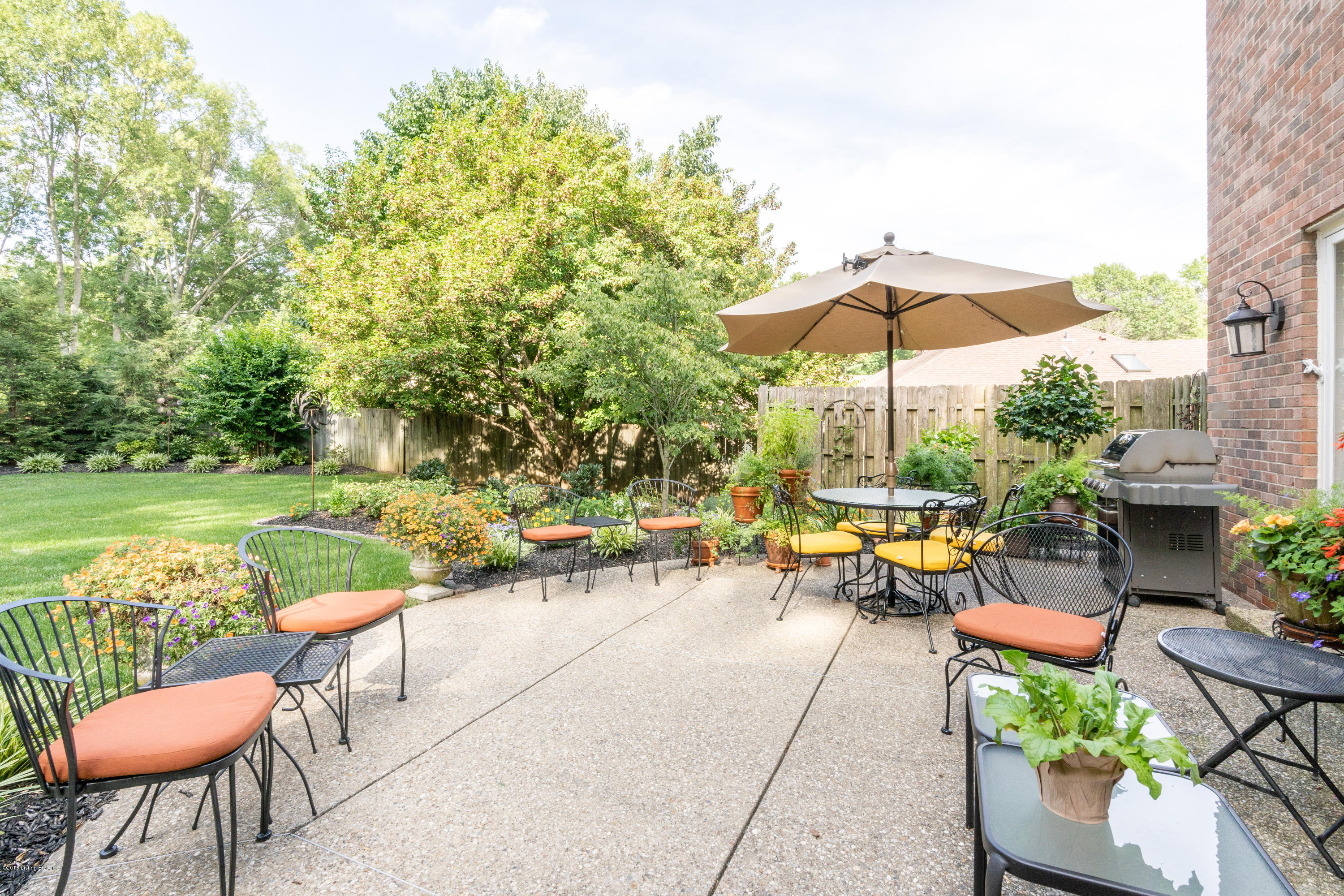 7005 Fox Harbor Road Prospect, KY 40059 - Photo 7 of 50 Back patio