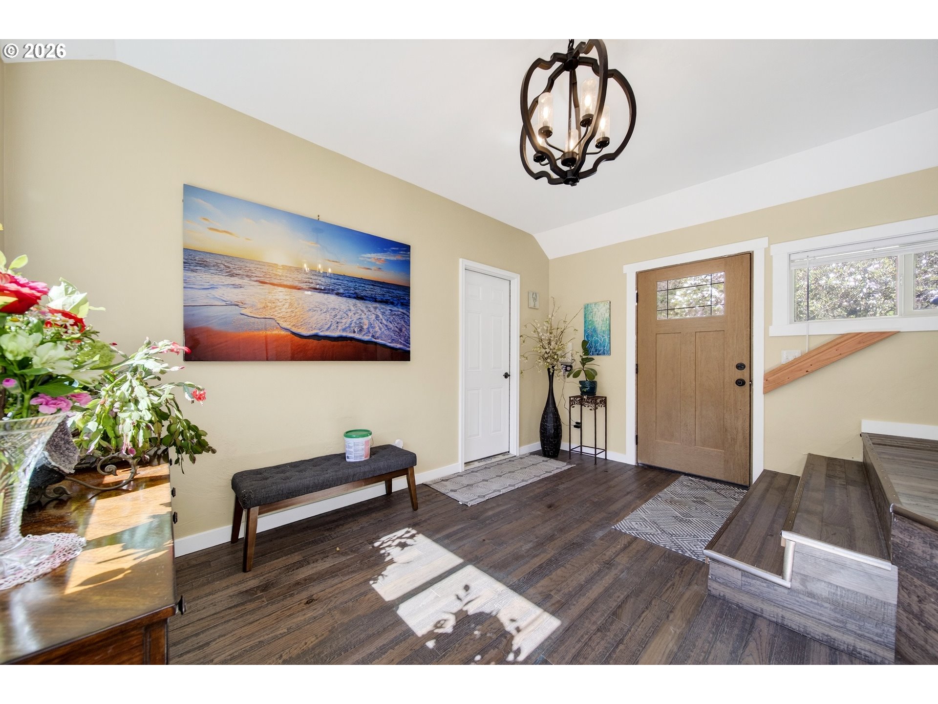 856 Scottsburg Road West Scottsburg, OR 97473 - Photo 14 of 47 Entrance/Foyer