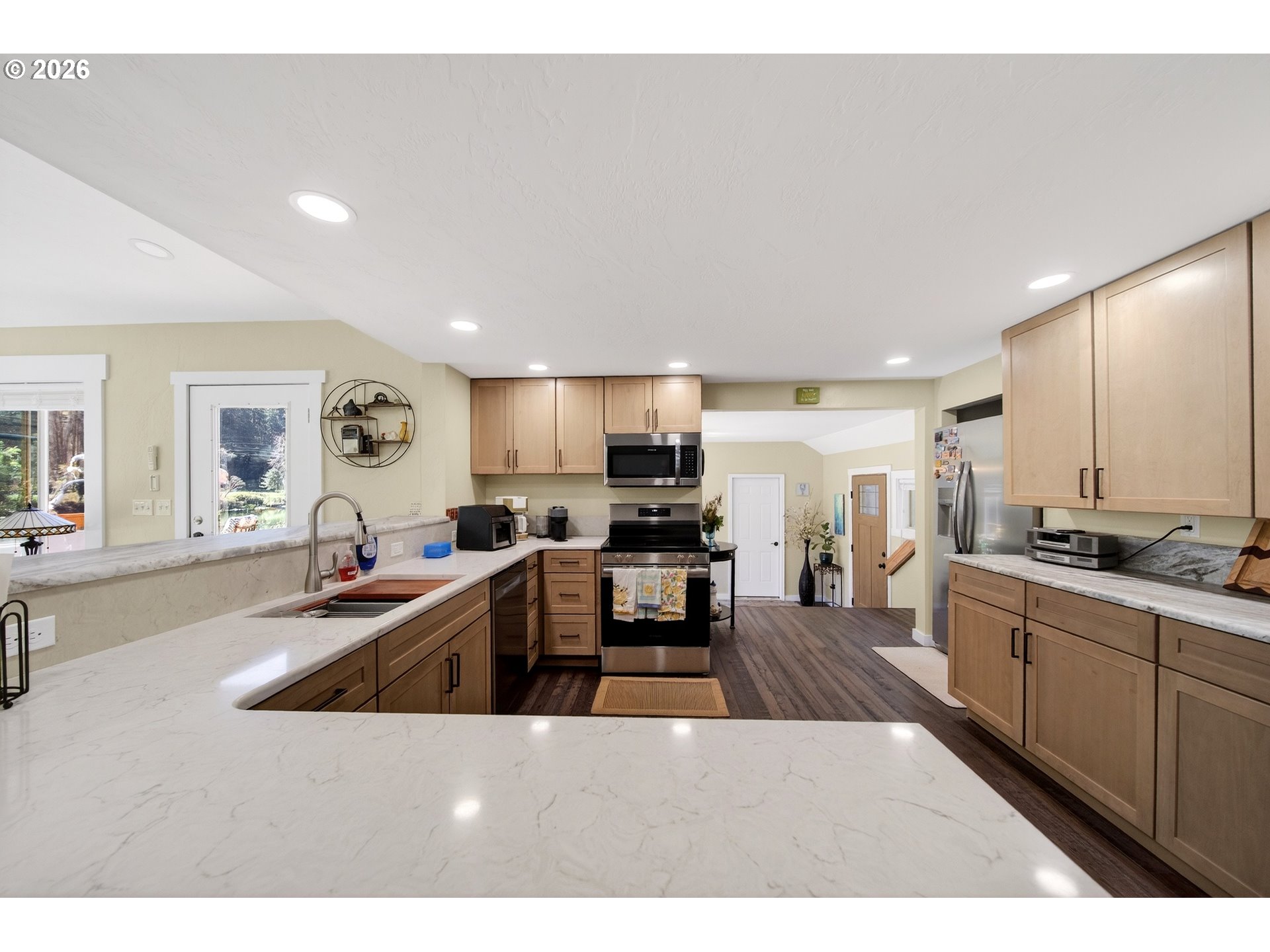 856 Scottsburg Road West Scottsburg, OR 97473 - Photo 15 of 47 Kitchen