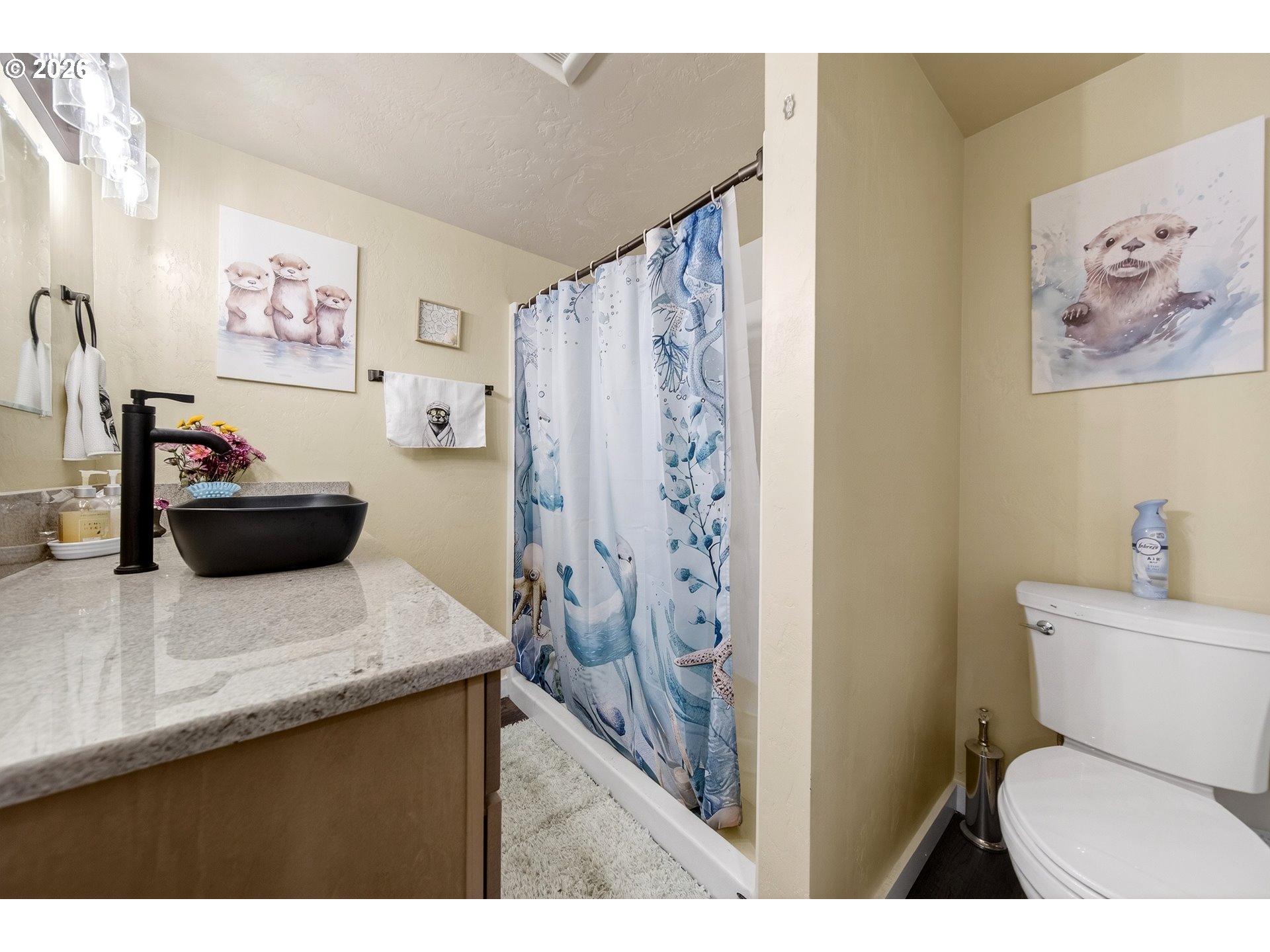 856 Scottsburg Road West Scottsburg, OR 97473 - Photo 29 of 47 Bathroom, Attached