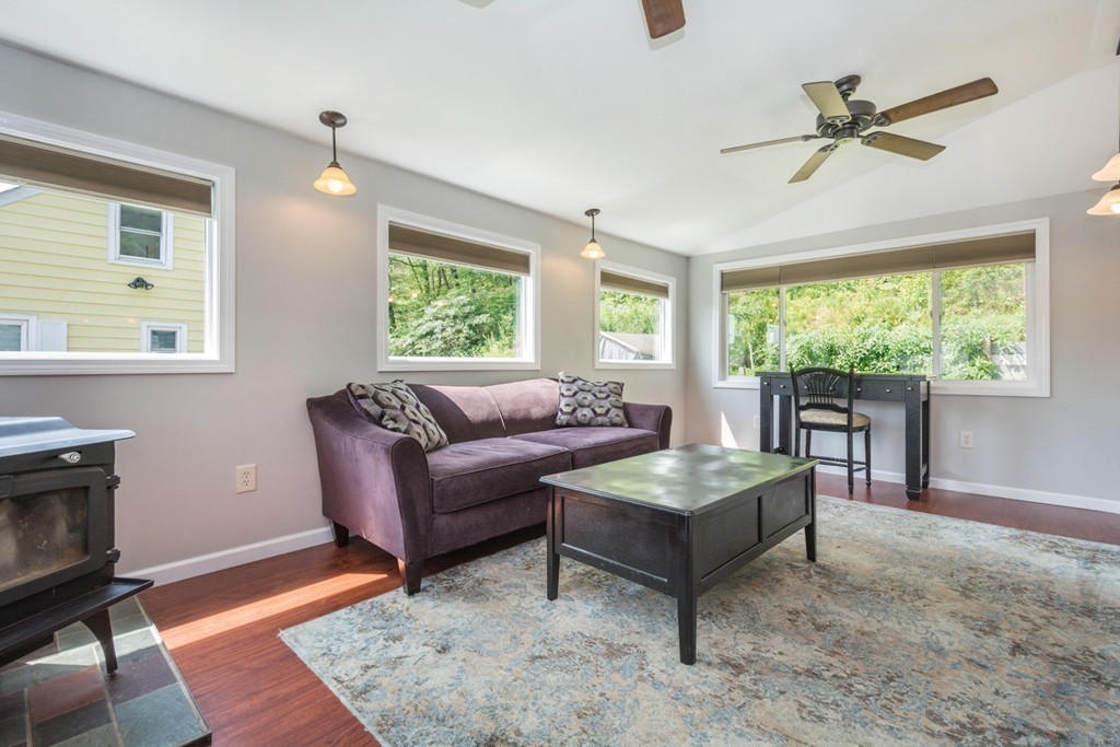 7 Crillon Road Worcester, MA 01605 - Photo 16 of 30 Gallery Image 16
