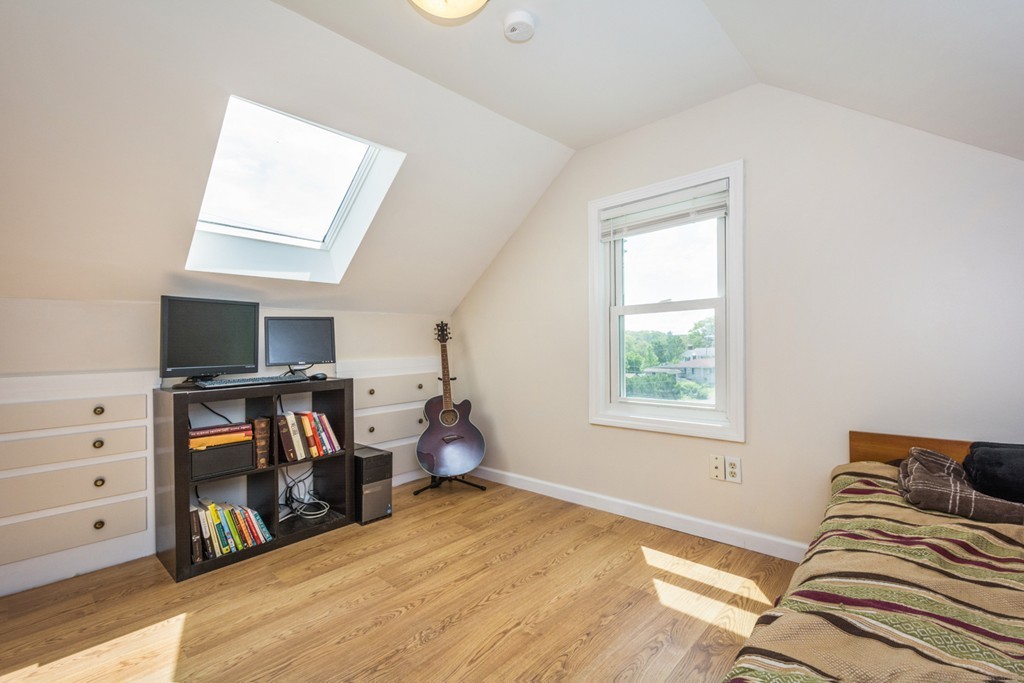 7 Crillon Road Worcester, MA 01605 - Photo 21 of 30 Gallery Image 21