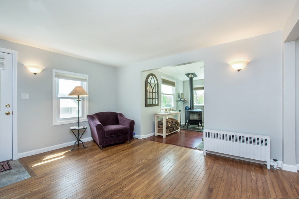 7 Crillon Road Worcester, MA 01605 - Photo 7 of 30 Gallery Image 7