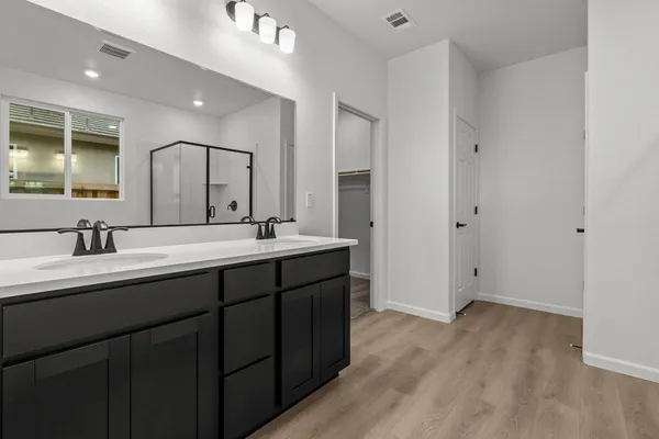 $529,990 | 909 Zennor Place, Patterson, CA 95363