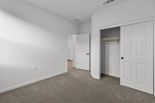 $529,990 | 909 Zennor Place, Patterson, CA 95363