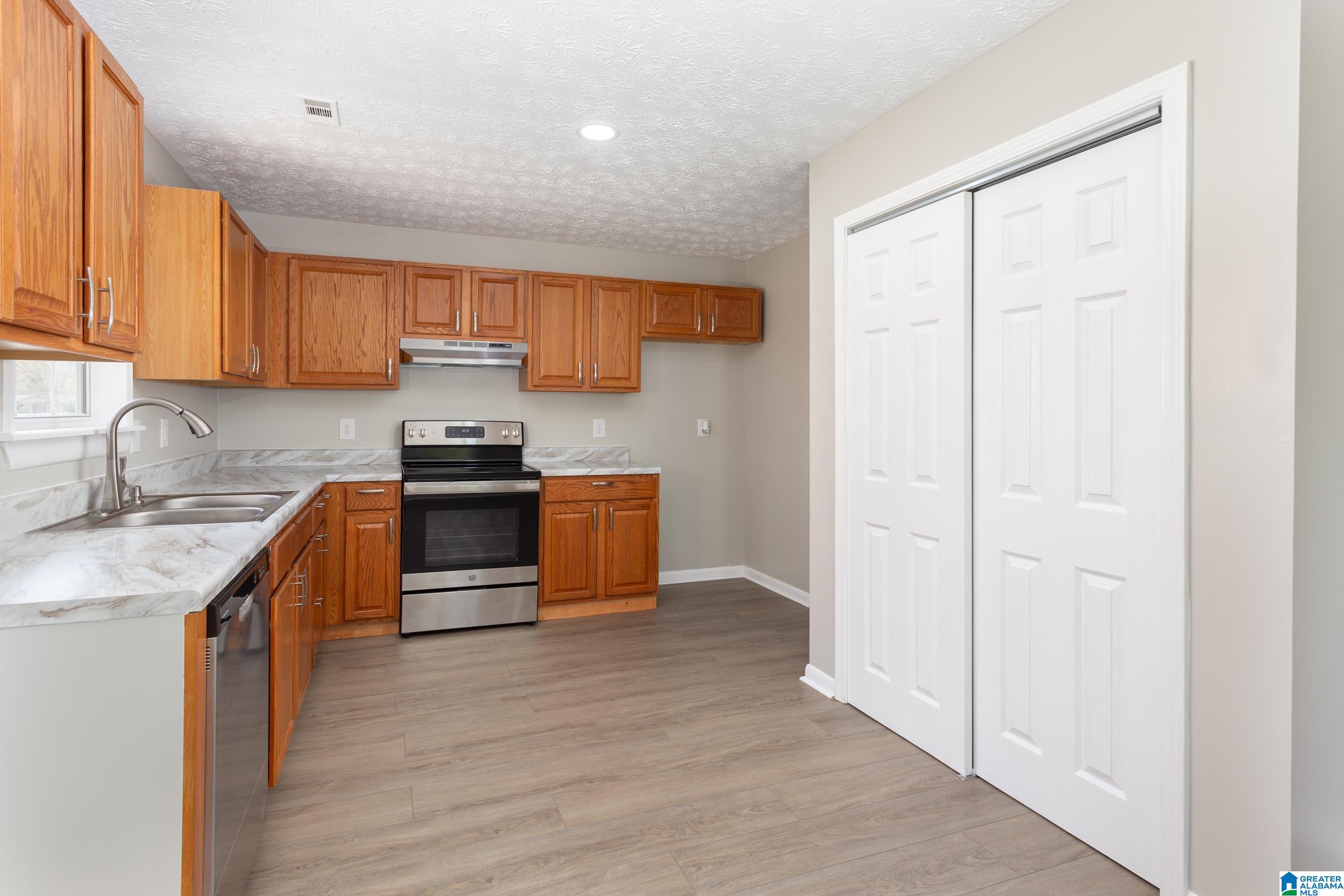 1042 Turner Road Anniston, AL 36201 - Photo 9 of 33