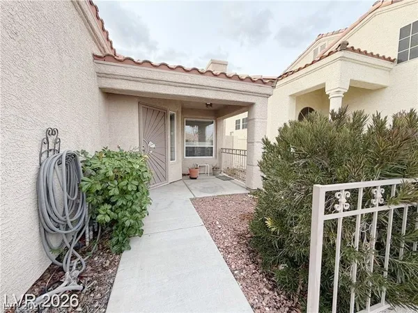 $2,070 | 3317 Moon River Street, Las Vegas, NV 89129