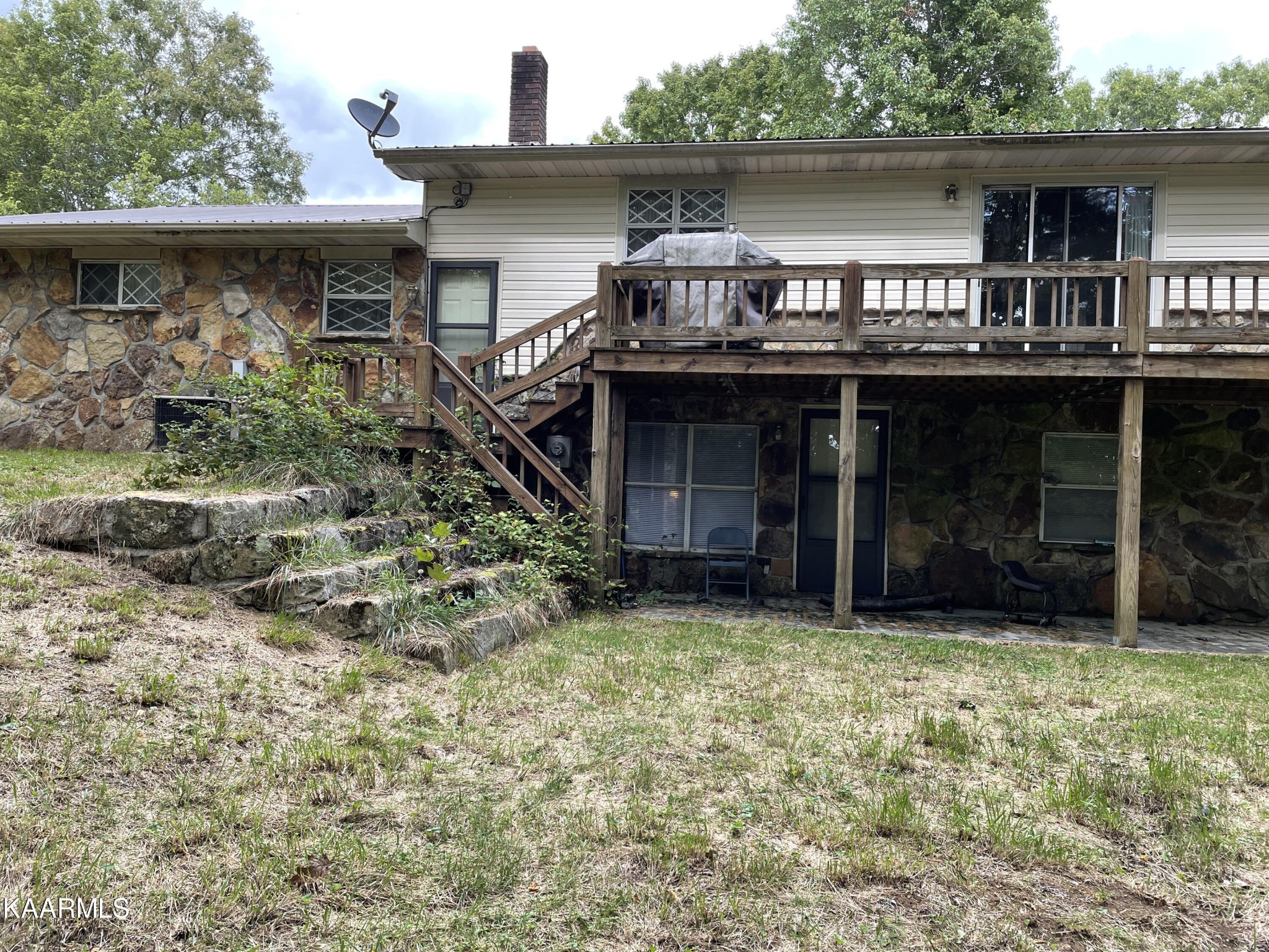 1025 Albert Bows Road Allardt, TN 38504 - Photo 27 of 37 Gallery Image 27