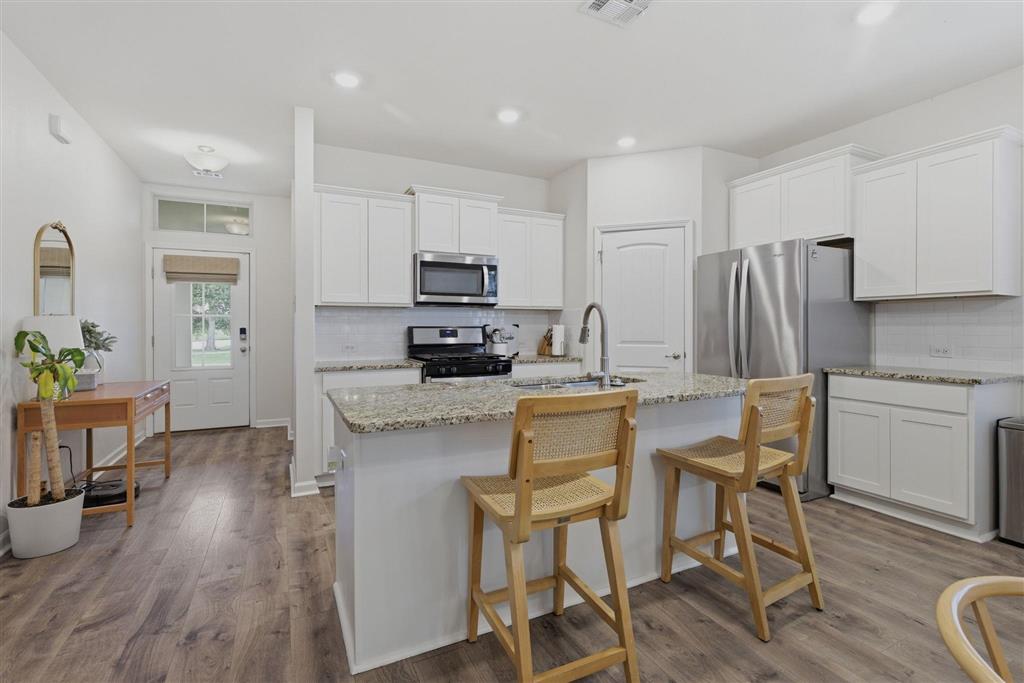 2436 Reserve Drive Westlake, LA 70669 - Photo 3 of 16