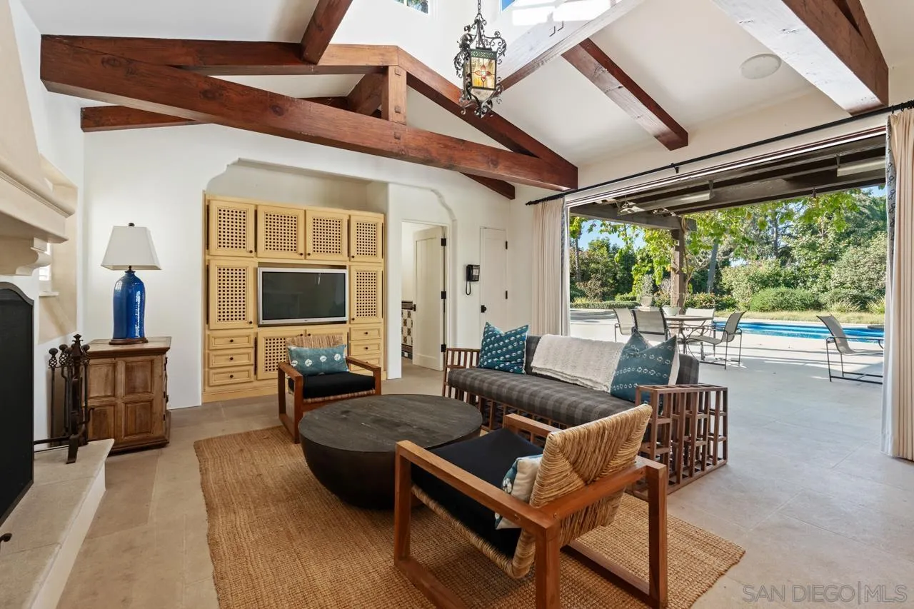 1205 Muirlands Drive La Jolla, CA 92037 - Photo 25 of 75