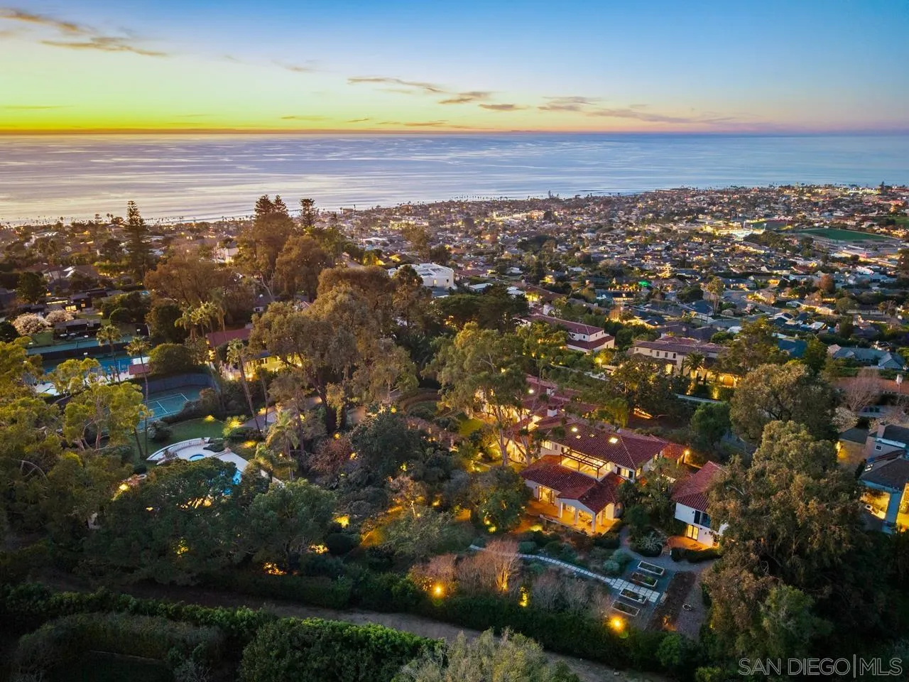 1205 Muirlands Drive La Jolla, CA 92037 - Photo 5 of 75