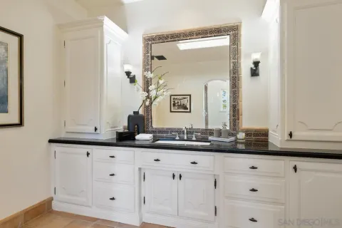 $27,895,000 | 1205 Muirlands Drive, La Jolla, CA 92037