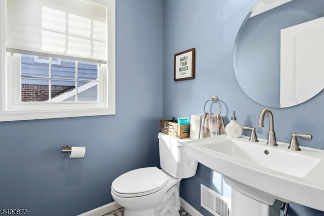 $894,900 | 318 Delaware Avenue, Union, NJ 07083