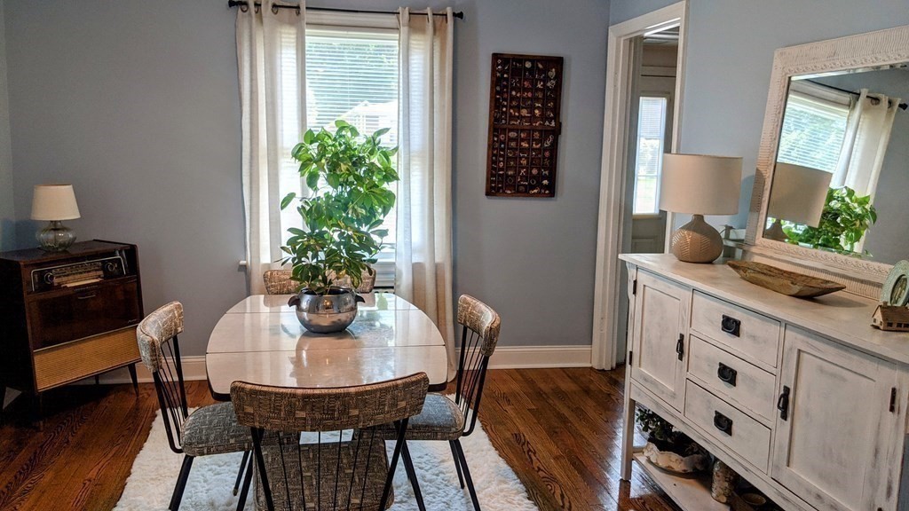 18 Benjamin Road Worcester, MA 01602 - Photo 11 of 32 Gallery Image 11