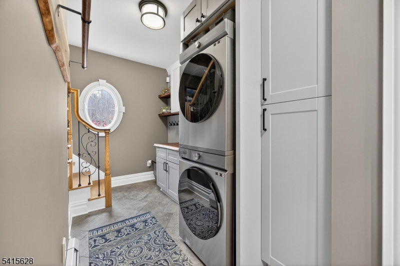 14 Jenny Layne Road Vernon, NJ 07461 - Photo 19 of 42 a view of a storage & utility room with washer and dryer