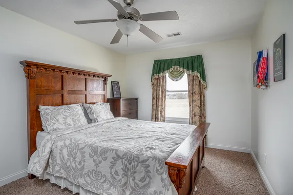 $499,900 | 6524 International Drive, Bettendorf, IA 52722