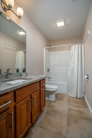$499,900 | 6524 International Drive, Bettendorf, IA 52722