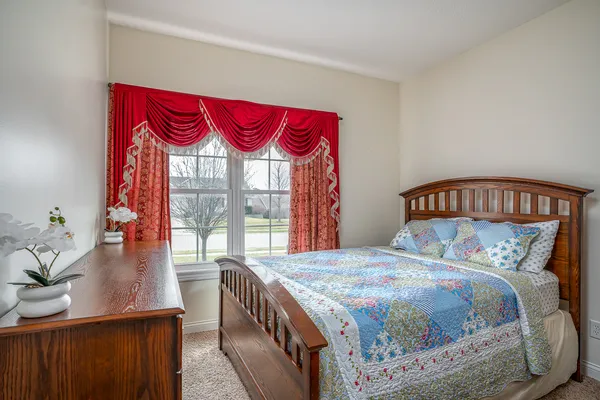 $499,900 | 6524 International Drive, Bettendorf, IA 52722