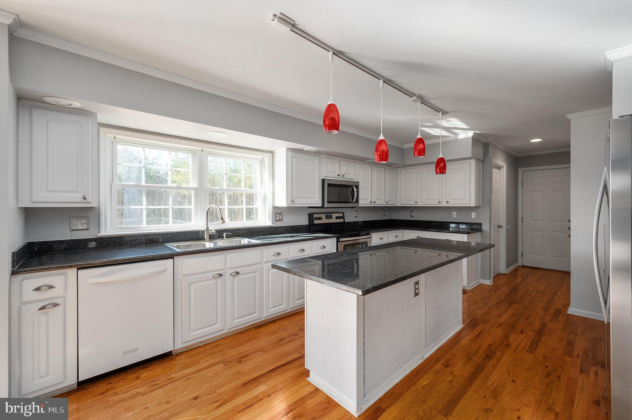 20251 Ben Gayle Road Beaverdam, VA 23015 - Photo 8 of 76