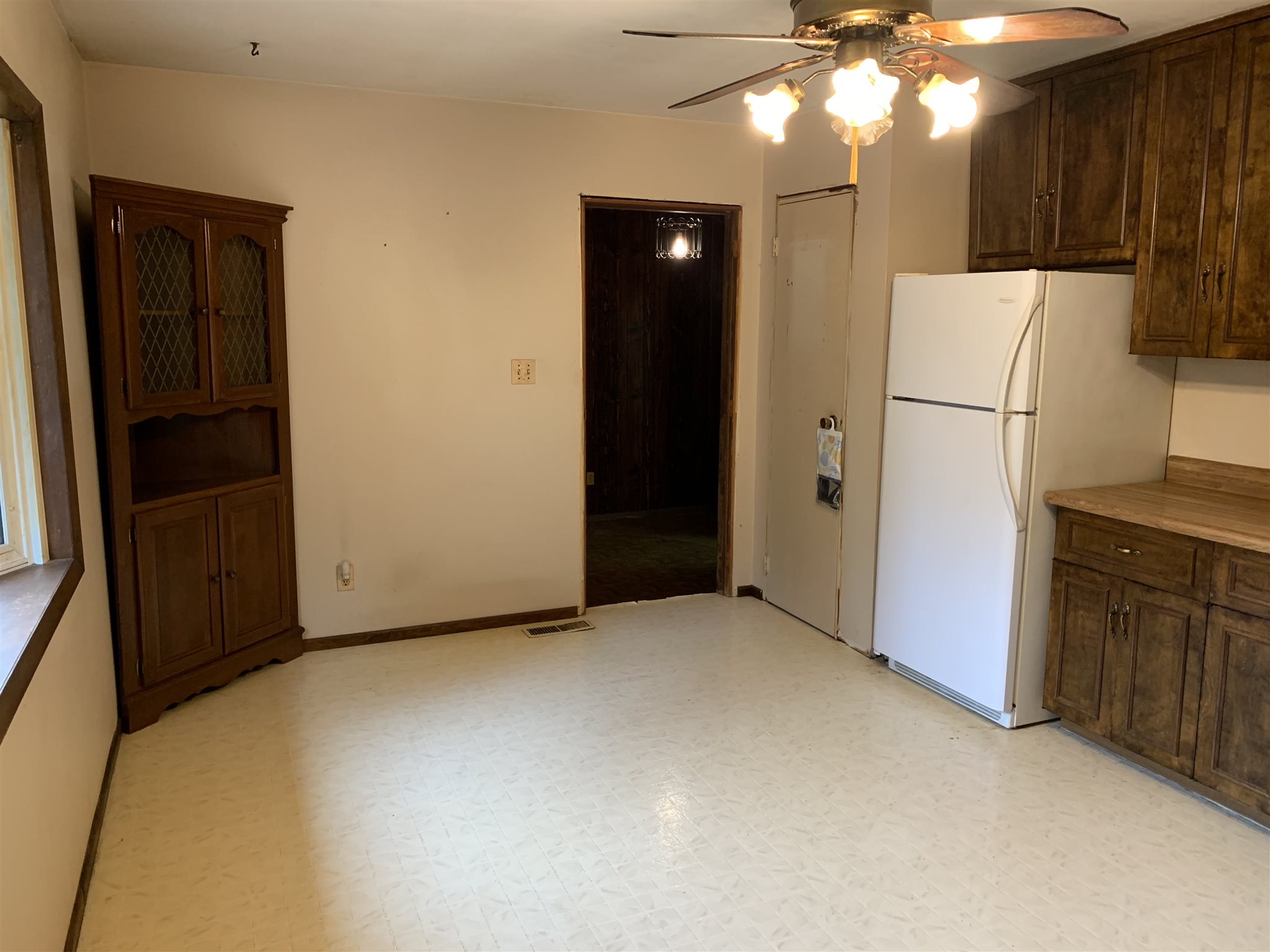 1103 Angus Drive Decatur, IN 46733 - Photo 9 of 23