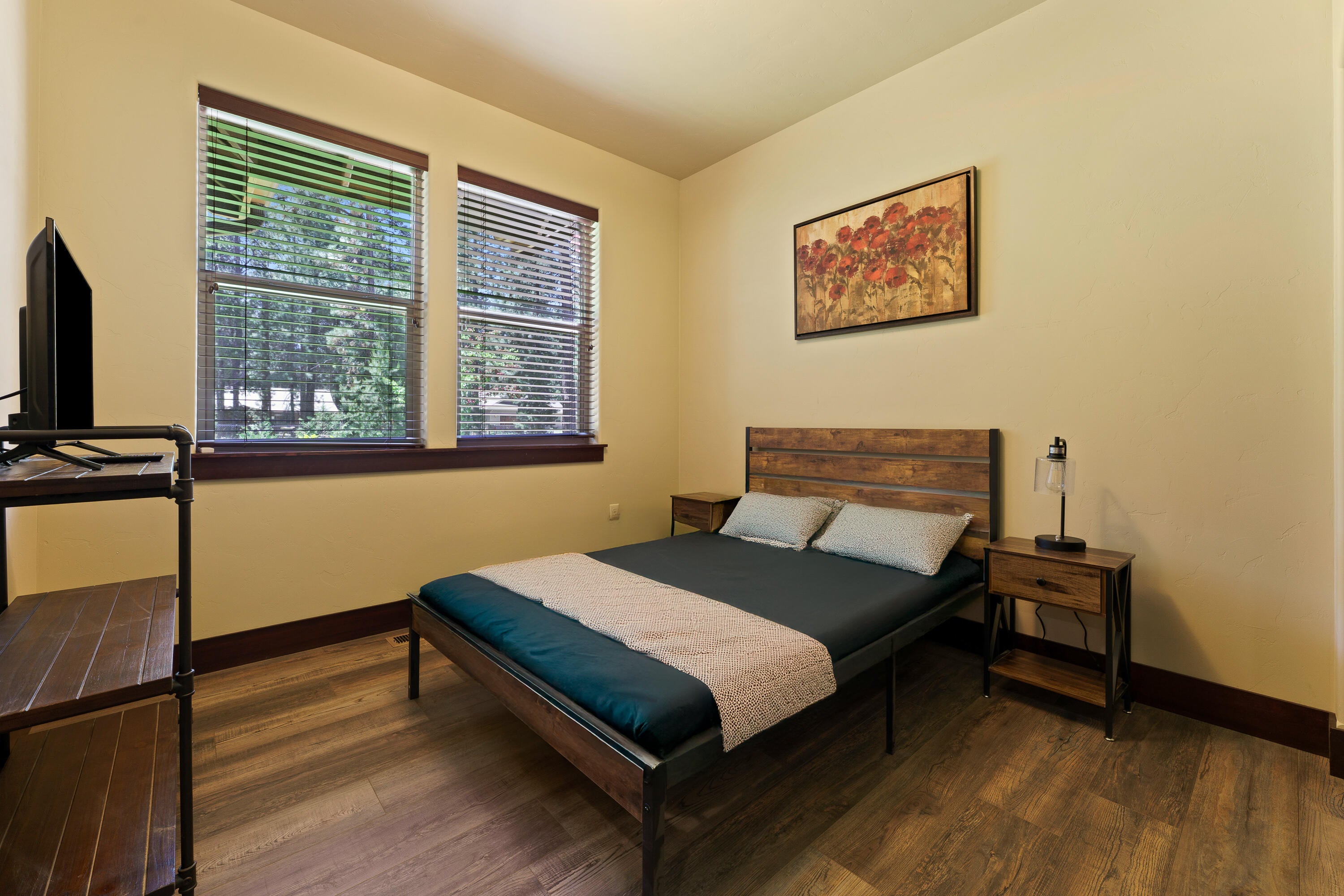 17142 Norwalk Road Bend, OR 97707 - Photo 29 of 40 DSC02238-Edit-2