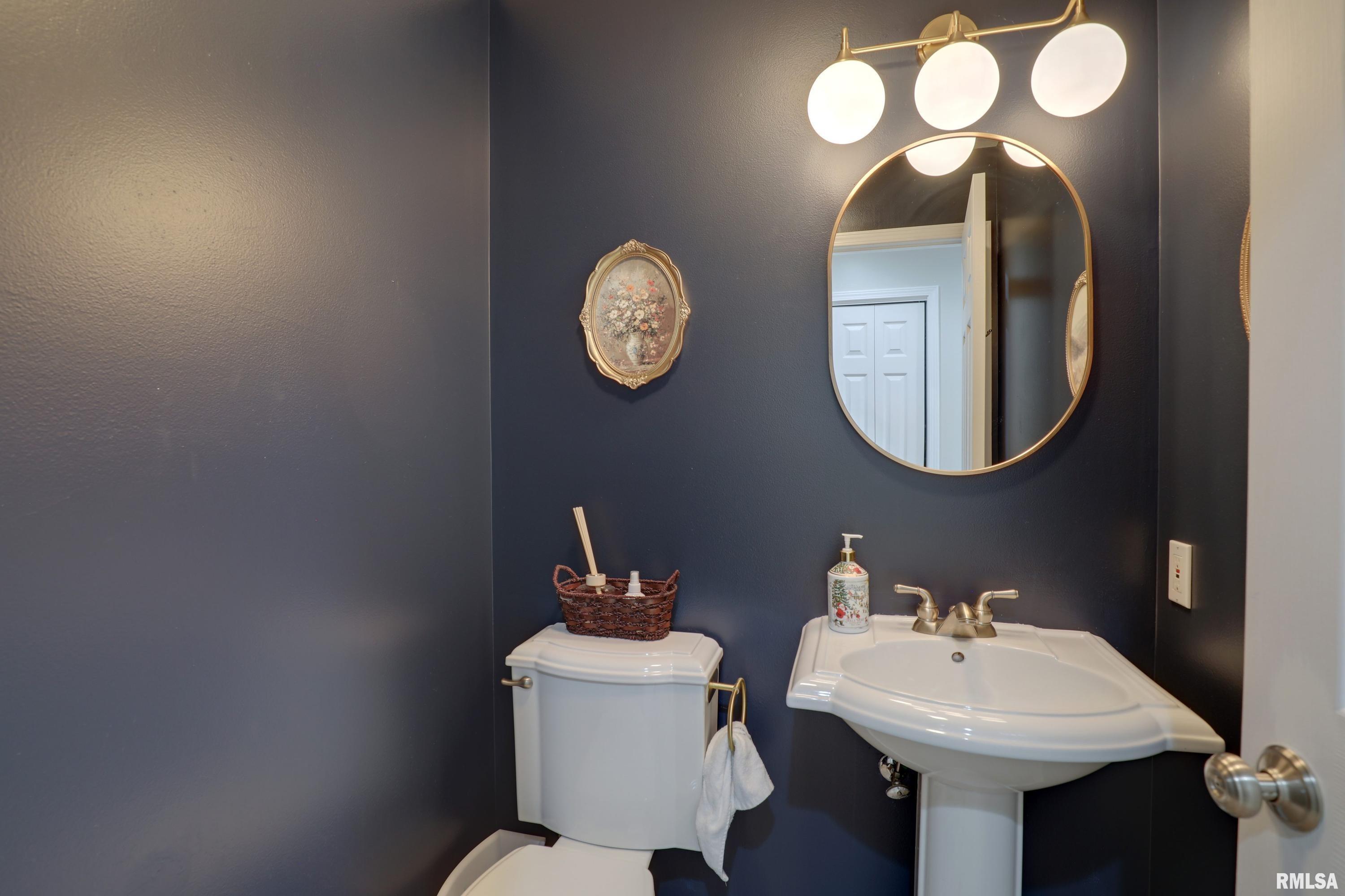 2701 Cheswick Road Quincy, IL 62301 - Photo 21 of 26