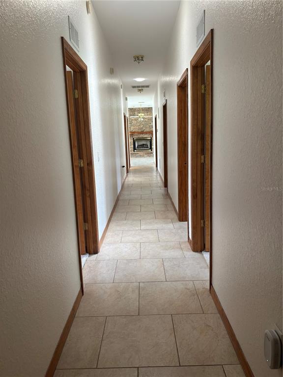 6850 Southeast 96th Place Road Belleview, FL 34420 - Photo 13 of 39