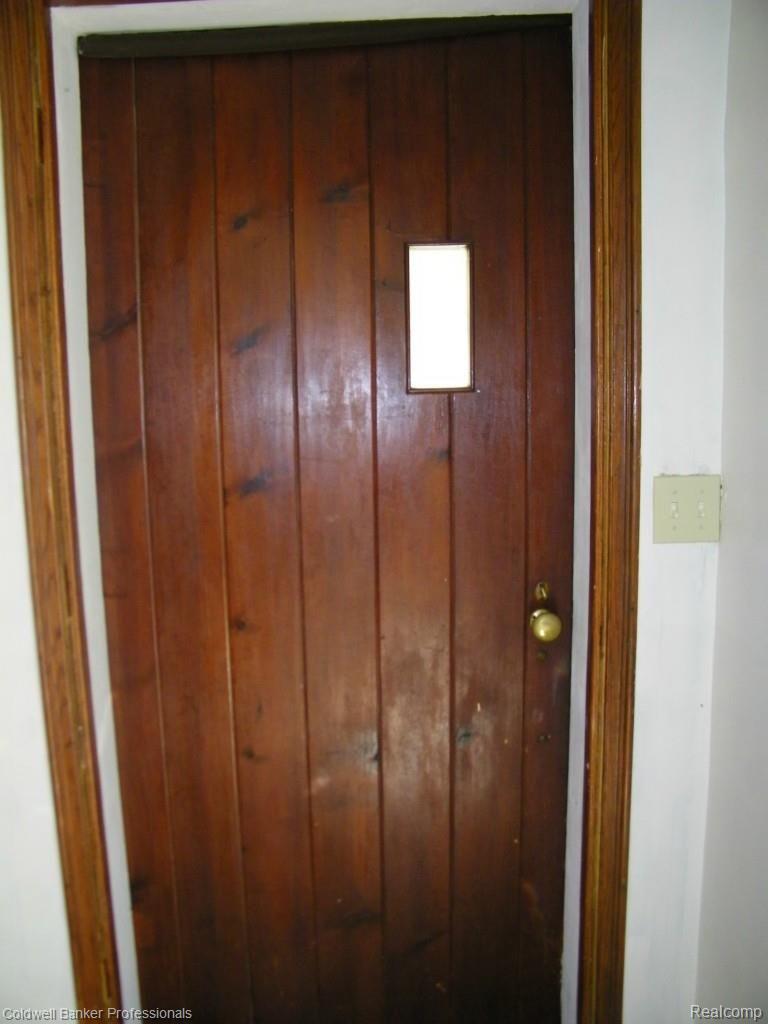 2115 Mitchell Lake Road Attica, MI 48412 - Photo 19 of 24 100_5557.jpg