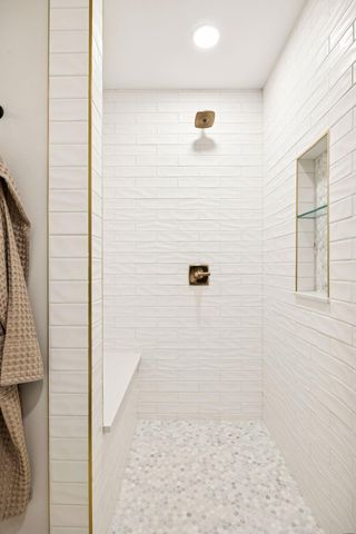 $1,200,000 | 6507 Gleason Court, Edina, MN 55436